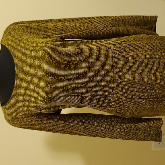 H&M - Picture 2 of 5